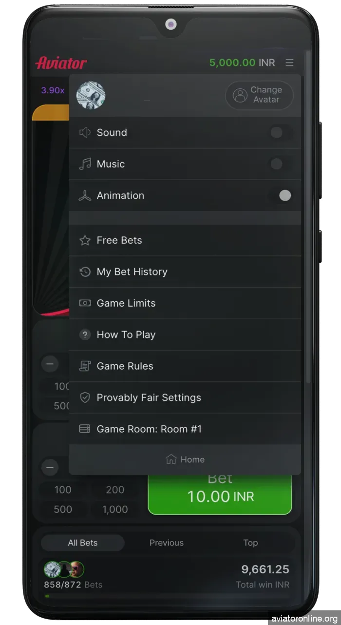Aviator settings panel with sound, animation, and auto cashout options.